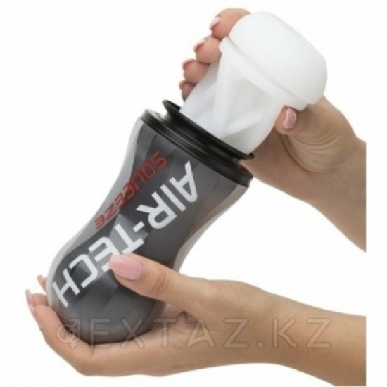 Многоразовый стимулятор Strong TENGA Air-Tech Squeeze