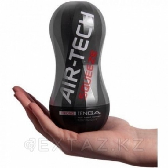 Многоразовый стимулятор Strong TENGA Air-Tech Squeeze